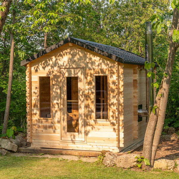 Dundalk Leisurecraft CT Georgian Cabin Cedar Traditional Steam Sauna with Changeroom, Outdoor/Indoor (CTC88CE)